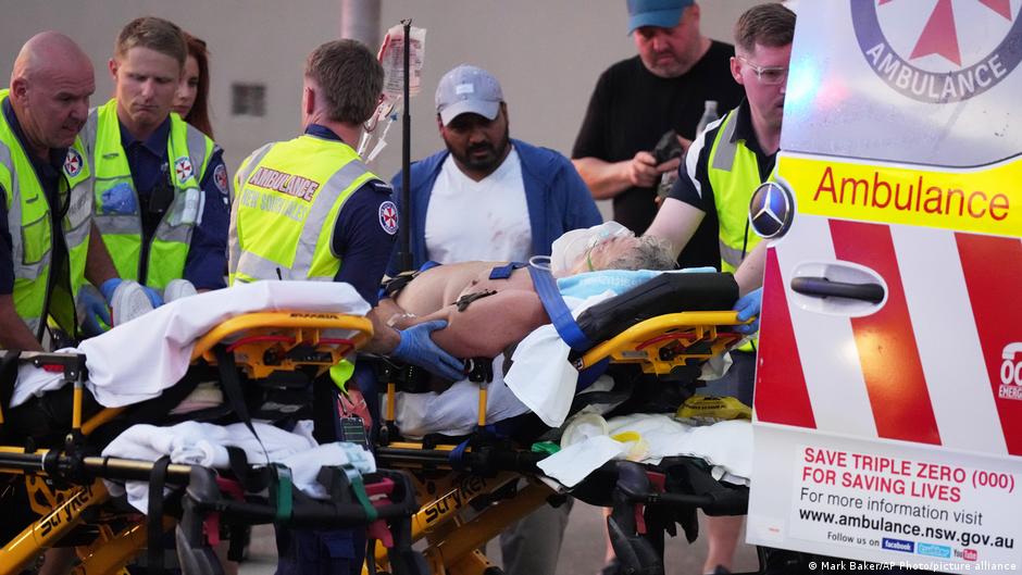 Президент Израиля заявил об обстреле евреев на пляже в Сиднее 1 75150312 403.jpg Deutsche Welle Израиль