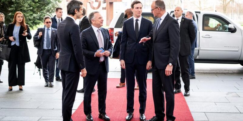 Переговоры в Берлине: США настаивают на сдаче Донбасса Украиной 1 75152509 403.jpg Deutsche Welle Донбасс