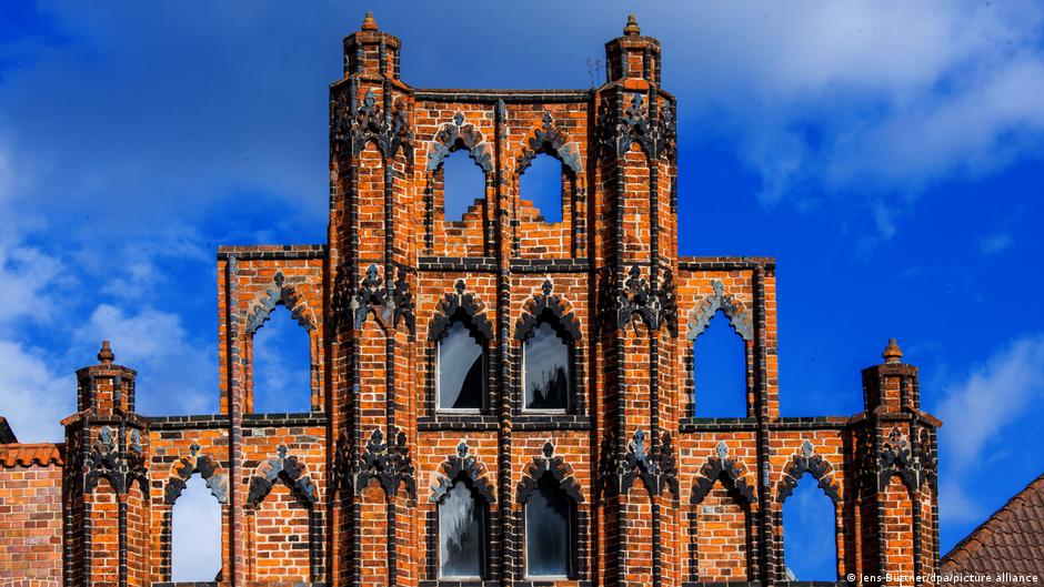 75199964 403.jpg Deutsche Welle готика