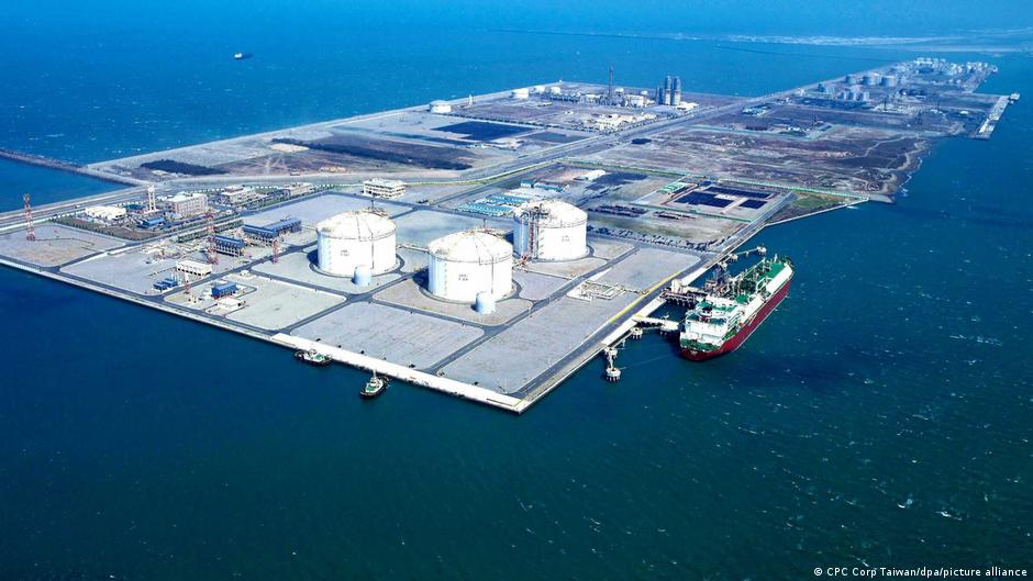 Нефть РФ на Тайване: каковы риски для острова при конфликте с Китаем 1 75223709 403.jpg Deutsche Welle нефть рф