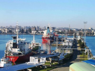 Следственная служба Минфина задержала 3 человек за нарушение таможенных правил 3 batumi port новости задержание, нефть, порт Батуми, Следственная служба Минфина Грузии