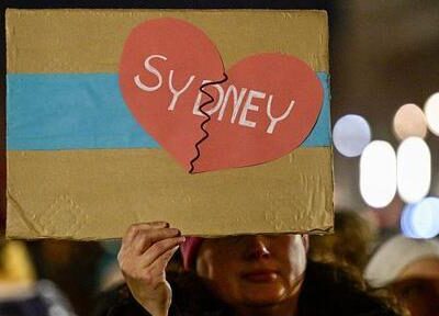 Стрельба на пляже Бонди-бич в Сиднее: 16 погибших, десятки раненых. Нападение произошло во время празднования Хануки 6 d4e462c0 d925 11f0 ae6b 0d95177af778 3.jpg 3 Новости BBC Бонди-бич