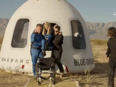 e5da0c00 ddef 11f0 8d26 e985545f6db1.jpg Новости BBC Blue Origin