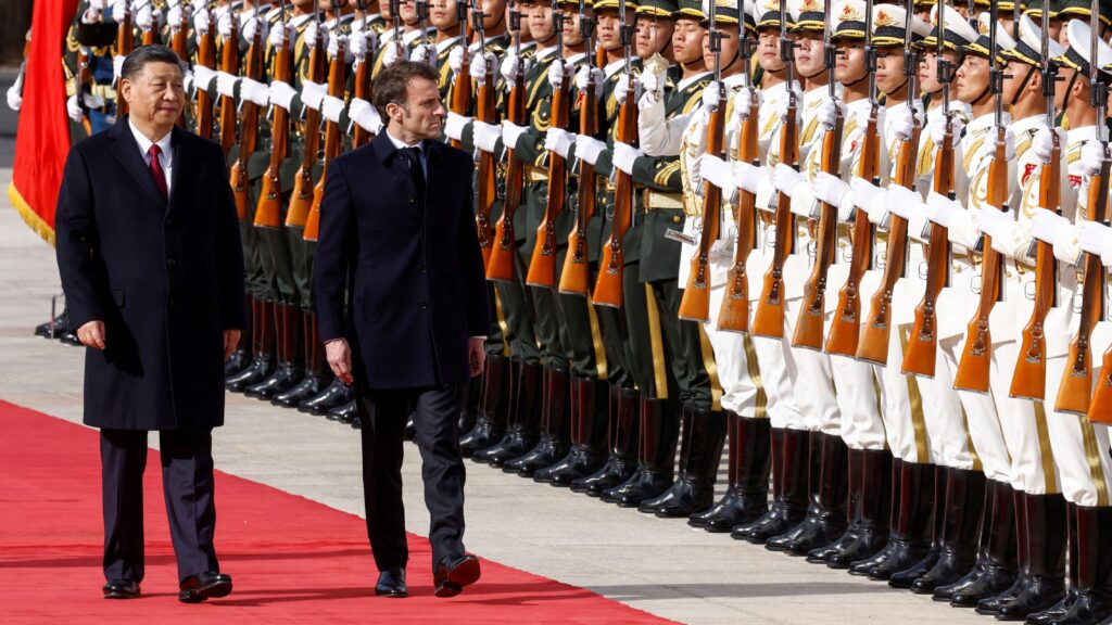 Единственный европеец. Что ждет Эммануэля Макрона в Китае 1 eb28ec40 cfc5 11f0 b5fb 03fb61693eba.jpg Новости BBC Эммануэль Макрон