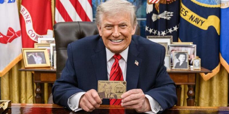 Gold Card для миллионеров: Трамп дал старт программе иммиграционных «Золотых карт» 1 fca61940 d635 11f0 b19d 7bafaea622dd.jpg Новости BBC Дональд Трамп