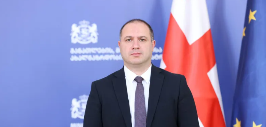 mikanadze новости 11 класс, 12 класс, Гиви Миканадзе, Минобразования Грузии