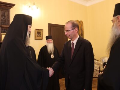 persell новости Алан Перселл, Грузия-США, Местоблюститель Патриарха, Посол США в Грузии, Шио Муджири