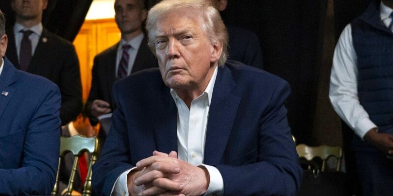 12b6d6d0 ecba 11f0 b385 5f48925de19a.jpg Новости BBC Трамп-Мадуро