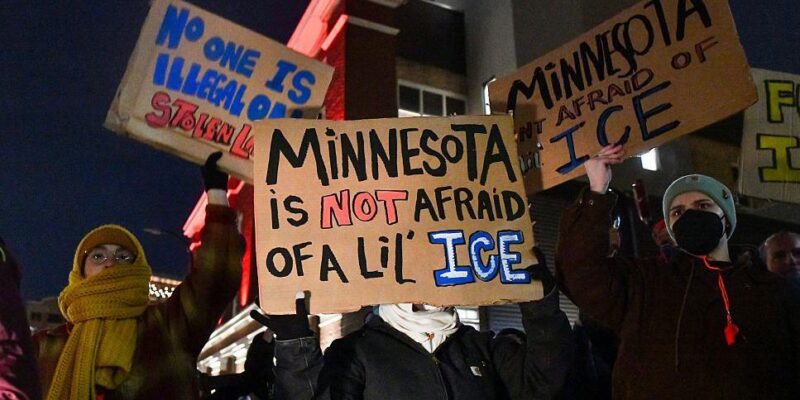 В Миннеаполисе в ходе протестов после убийства Рене Николь Гуд арестованы десятки человек 1 31421700 ee4e 11f0 861f ffc675a337f7.jpg Новости BBC Миннеаполис, Рене Николь Гуд