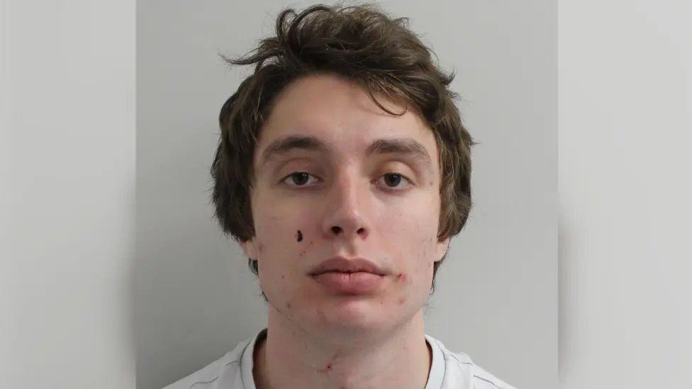 3fc5bf30 fc76 11f0 a8b8 bdd2c5f9bcad.jpg Новости BBC нападение