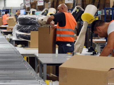 Bild: В Германии проверяют фирму, отправляющую подсанкционные товары в РФ почтой Узбекистана 5 44774116 403.jpg Deutsche Welle германия