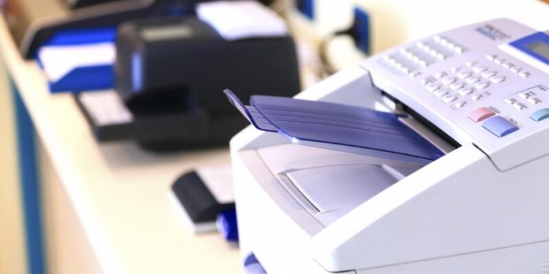 Госуслуги в Германии - еще по факсу? Почему буксует цифровизация 1 65516383 403.jpg Deutsche Welle факс в Германии