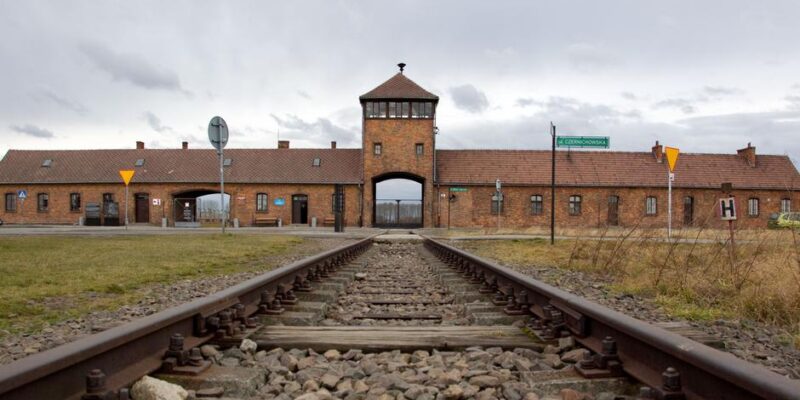 65629856 403.jpg Deutsche Welle Холокост