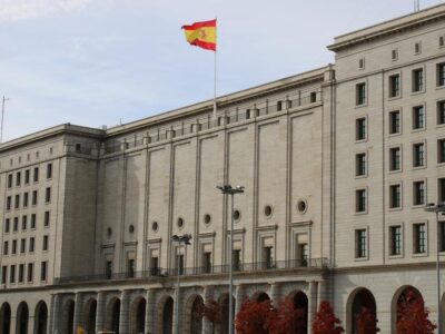 Массовая легализация иностранцев в Испании: шанс или угроза? 6 71147860 403.jpg Deutsche Welle Испания