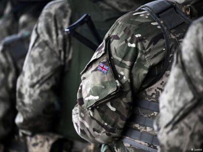 Великобритания выделила 230 млн евро на оснащение войск для отправки в Украину 3 71635389 403.jpg Deutsche Welle Великобритания, войска ЕС