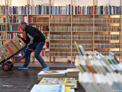 В России издательство Popcorn Books объявило о закрытии 4 72051811 403.jpg Deutsche Welle Popcorn Books