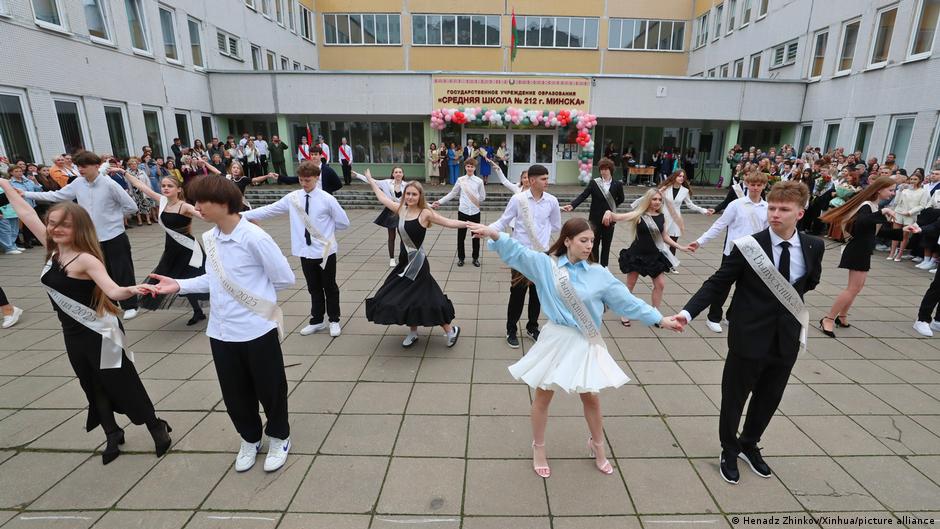 72901301 403.jpg Deutsche Welle система образования