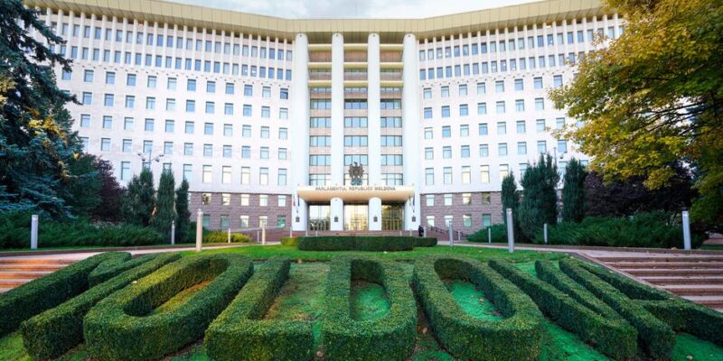 73521924 403.jpg Deutsche Welle Михай Попшой, Молдова-СНГ, СНГ