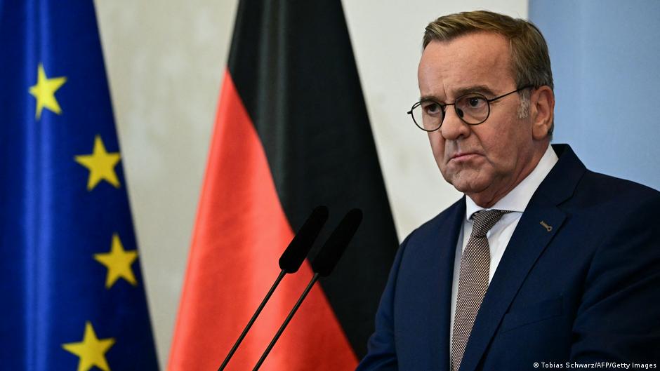 74196687 403.jpg Deutsche Welle Борис Писториус