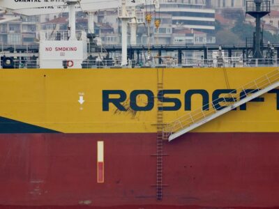 Доходы от нефти поплыли. Где Россия возьмет деньги на войну? 4 74428143 403.jpg Deutsche Welle нефть