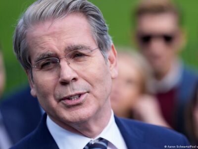 Глава Минфина: США снимут с Венесуэлы часть санкций 4 74495673 403.jpg Deutsche Welle Венесуэла, санкции США