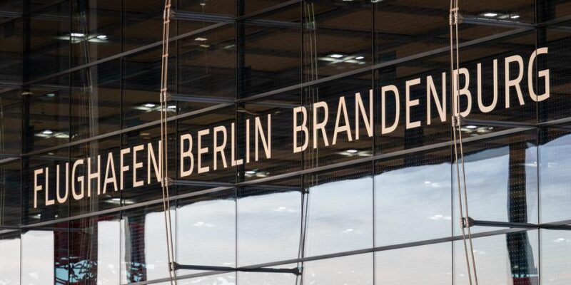В аэропорту Берлина задержали возможного боевика ХАМАС 1 74579745 403.jpg Deutsche Welle ХАМАС