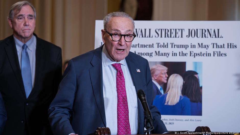 74818764 403.jpg Deutsche Welle американские сенаторы