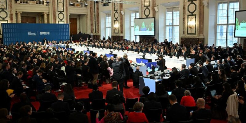 75014190 403.jpg Deutsche Welle Швейцария