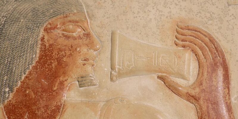 75077053 403.jpg Deutsche Welle парфюмерия