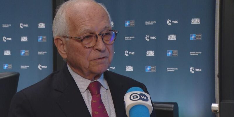 75124395 403.jpg Deutsche Welle Вольфганг Ишингер