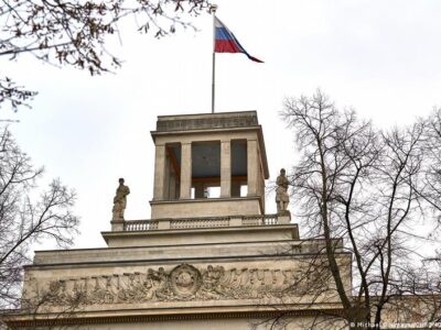 В Евросоюзе вступили в силу ограничения передвижения российских дипломатов 2 75137464 403.jpg Deutsche Welle дипломаты