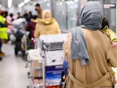 Многие афганцы предпочитают переезд в Германию деньгам за отказ от него 3 75274651 403.jpg Deutsche Welle германия