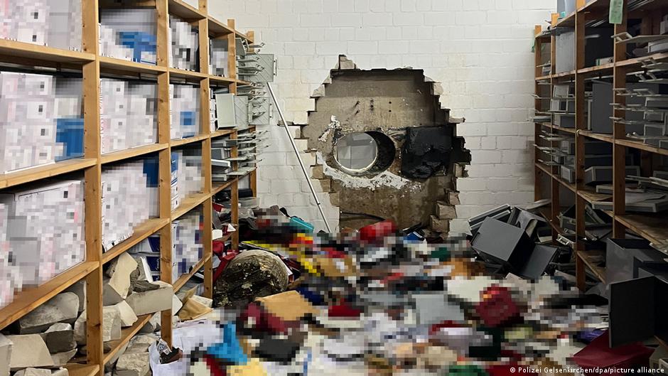 75343898 403 1.jpg 1 Deutsche Welle ограбление банка, ФРГ