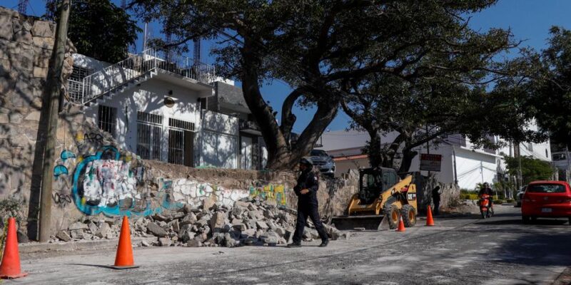 Сильное землетрясение в Мексике: погибли не менее двух человек 1 75373008 403.jpg Deutsche Welle землетрясение