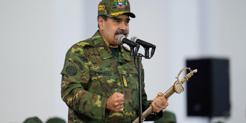 Трамп: Николас Мадуро с супругой захвачен и вывезен из Венесуэлы 1 75374888 403.jpg Deutsche Welle Николас Мадуро