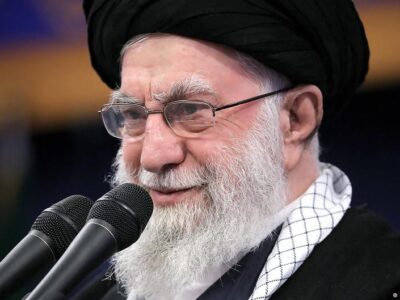 The Times: Хаменеи готов бежать в Россию в случае усиления протестов в Иране 6 75376101 403.jpg Deutsche Welle Али Хаменеи