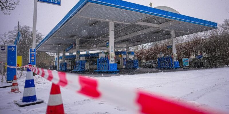 75377370 403.jpg Deutsche Welle свет