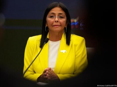 Верховный суд в Венесуэле назначил Родригес временным президентом 4 75380147 403.jpg Deutsche Welle Делси Родригес