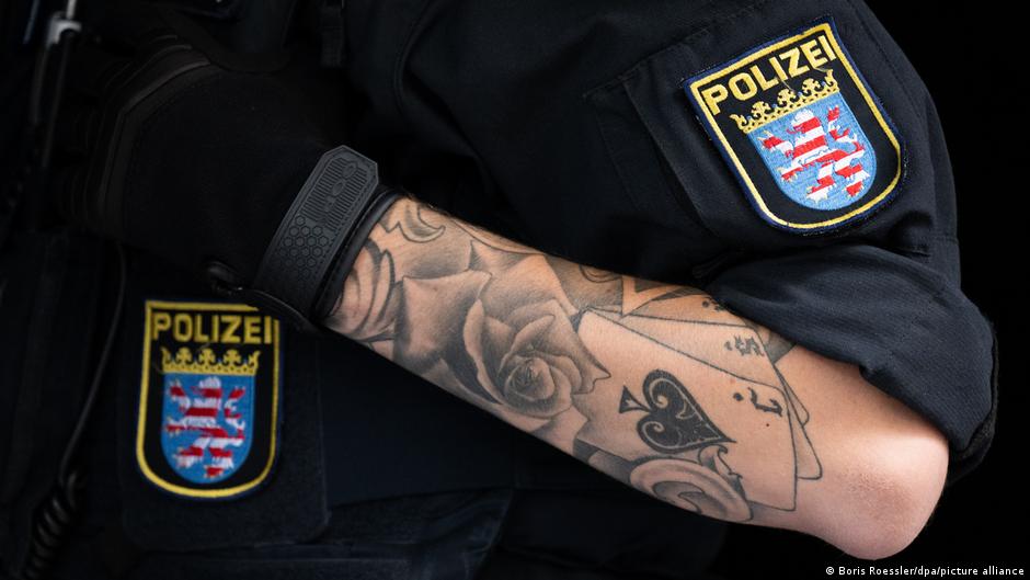 75394544 403.jpg Deutsche Welle татуировки