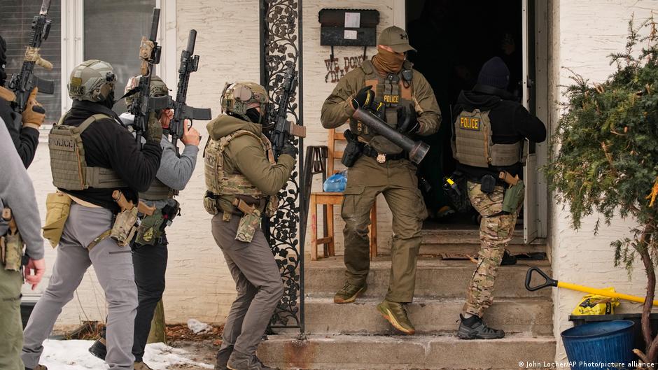 Как в США набирают сотрудников миграционной полиции ICE 1 75484509 403 1.jpg 1 Deutsche Welle миграционная полиция, миграционная полиция ICE