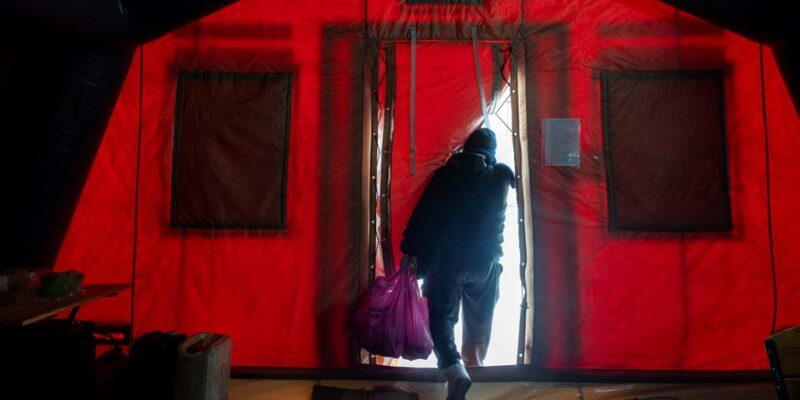 После обстрелов: как киевляне выживают без света и тепла 1 75500735 403.jpg Deutsche Welle обстрелы