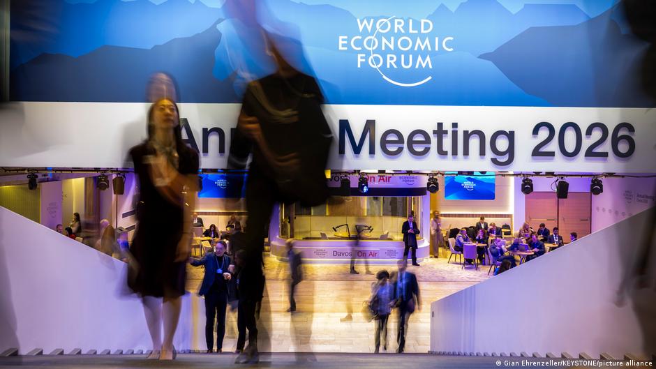 FT: Спор из-за Гренландии сорвал согласование "плана процветания" Украины 1 75589119 403.jpg Deutsche Welle Гренландия