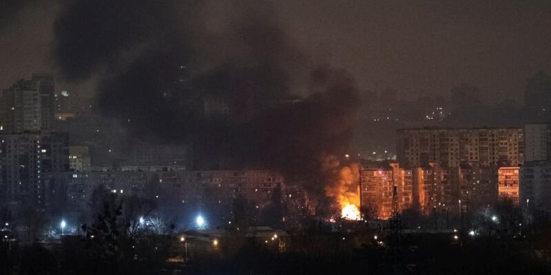 Россия ночью вновь массированно атаковала энергообъекты в Украине 1 75637062 403.jpg Deutsche Welle атака России