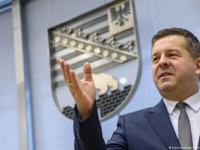 Новым премьер-министром Саксонии-Анхальт избран Свен Шульце 6 75696930 403.jpg Deutsche Welle Свен Шульце