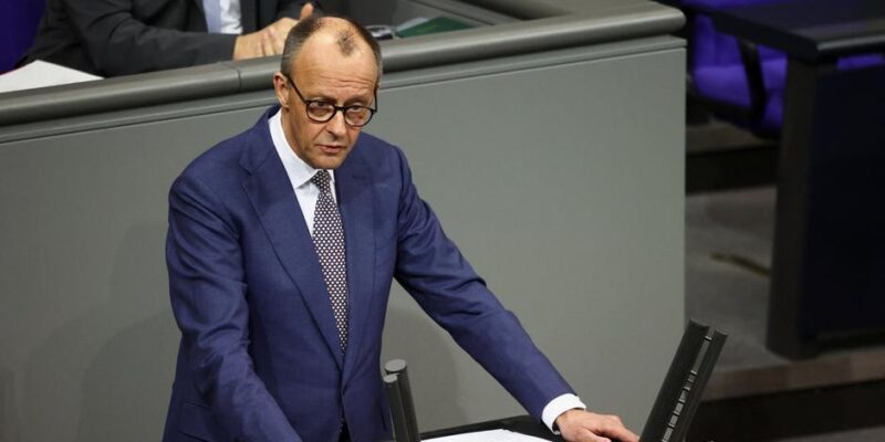 75707796 403.jpg Deutsche Welle Канцлер ФРГ