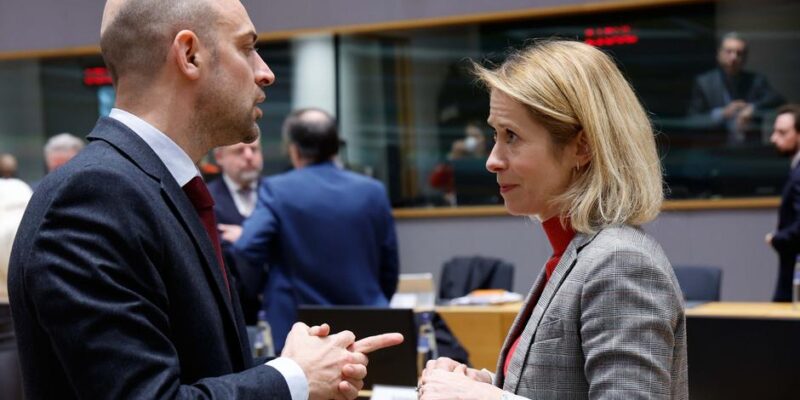 Евросоюз ввел новые санкции против Ирана 1 75711882 403.jpg Deutsche Welle санкции