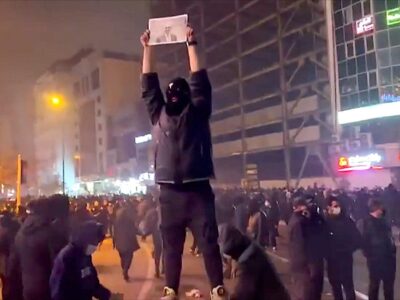 7d6a9300 efde 11f0 a422 4ba8a094a8fa 2.jpg 2 Новости BBC протесты в Иране, убийства в Иране