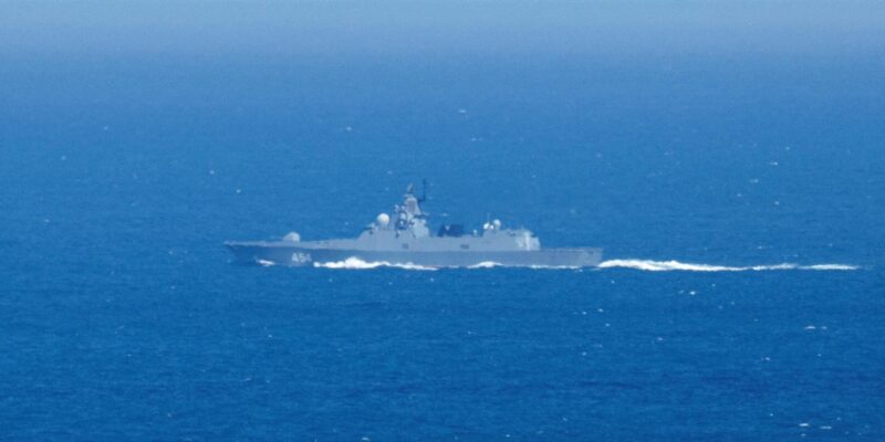 Россия направила военные корабли для охраны нефтяного танкера, который преследуют силы США 1 9da22de0 eb83 11f0 a389 d768df3901fe.jpg Новости BBC нефтяной танкер, Россия