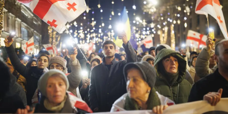 akcia новости Human Rights Watch, акции протеста в Грузии, права человека, статья "о тротуарах"