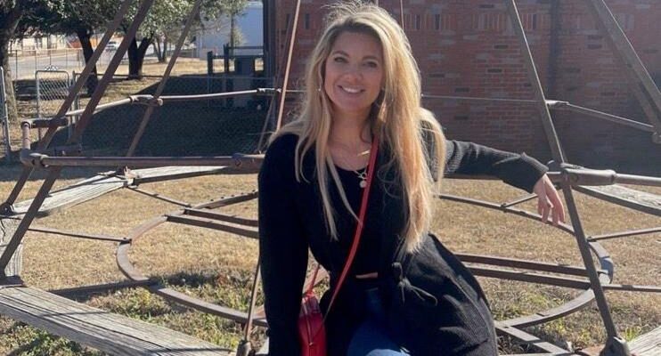 «Нас просто обманывают». Более 27 млн американцев остались в 2026 году без медицинской страховки 1 bdf8a8e0 e7cc 11f0 b037 23db8319b430.jpg Новости BBC медицинская страховка